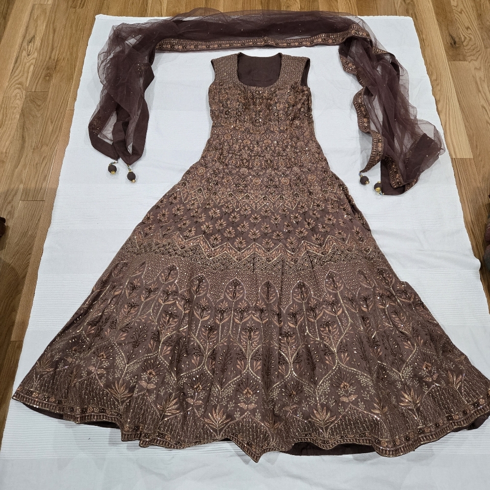 NWOT Indian dress, size S